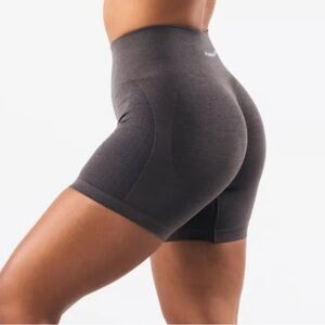 Alphalete contour shorts - pewter